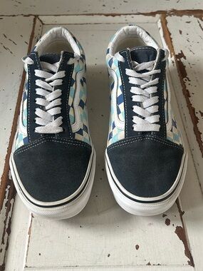 Vans Old Skool Blue Topaz Checkerboard Sneaker Men’s Size 7.5 Women's Size 9.0
